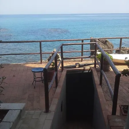 Adamo On The Sea Cefalu
