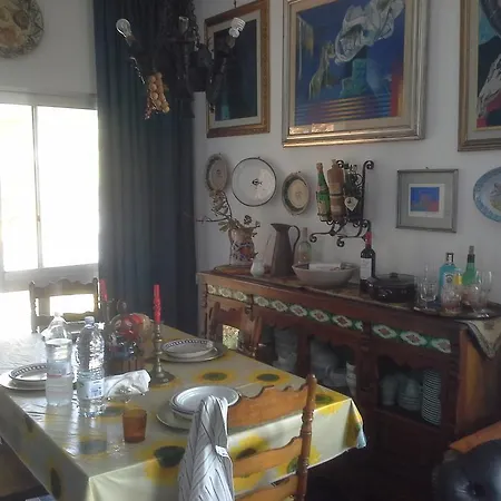 Adamo On The Sea Villa *